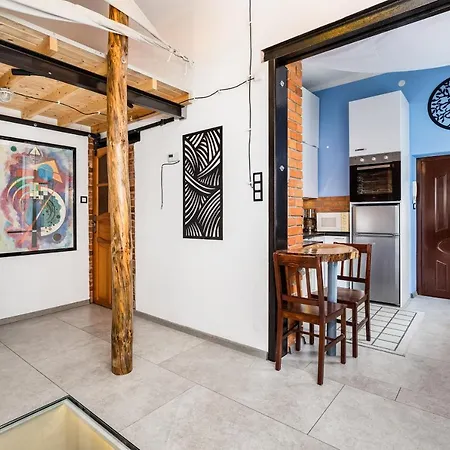 Titanic Loft Apartmán Svinoústí